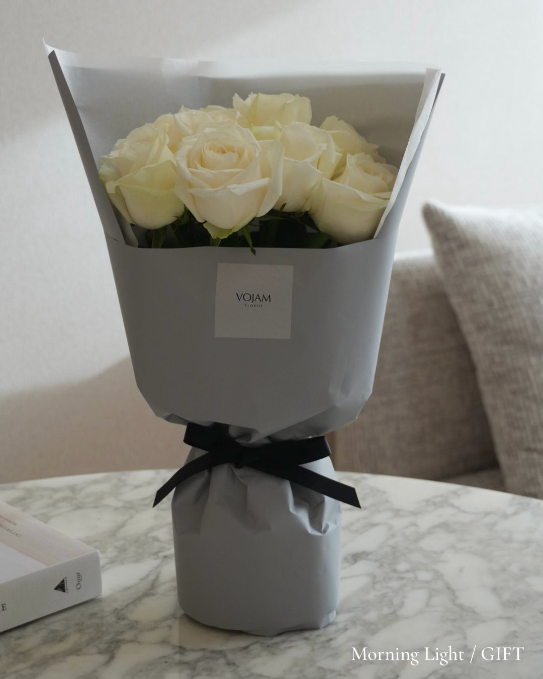 WHITE ROSE SIGNATURE｜白バラの花束・一種類のブーケ｜VOJAM florist